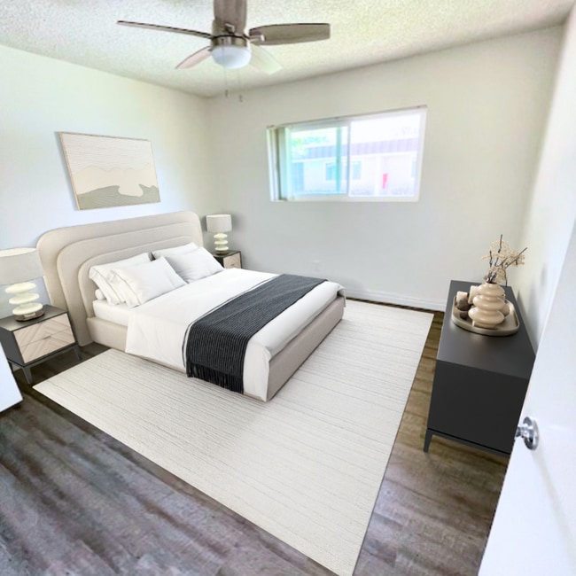 Photo - 2345 Grove Ave