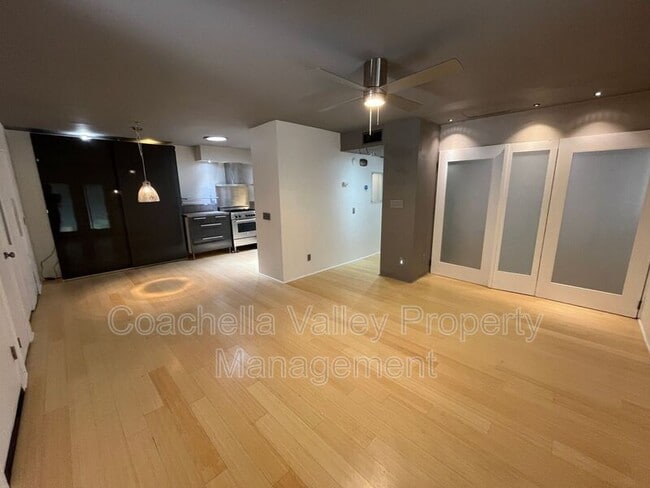 Photo - 2961 Sunflower Cir W