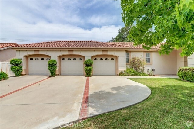 Building Photo - 10120 Orange Blossom Cir Rental