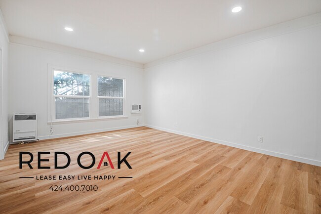 Photo - 1818 Whitley Ave Unit 107