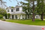 Photo - 800 Greentree Rd House