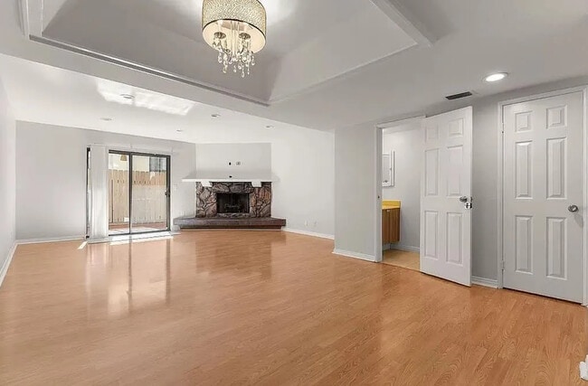 Photo - 227 N Belmont St