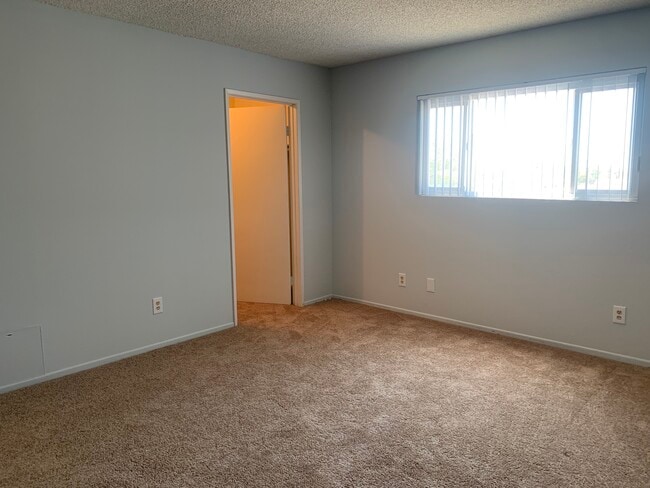 Photo - 8026 Juniper Ave