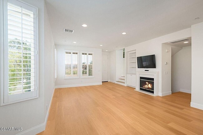 Photo - 4799 Via Altamira