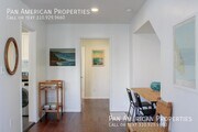 Photo - 5136 E Livingston Dr Unit 3