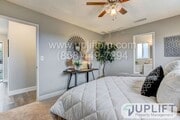 Photo - Louisiana St (3623-3627) Unit Louisiana St (3625)