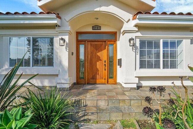 Photo - Get This House Now