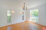 Photo - 2035 Selby Ave