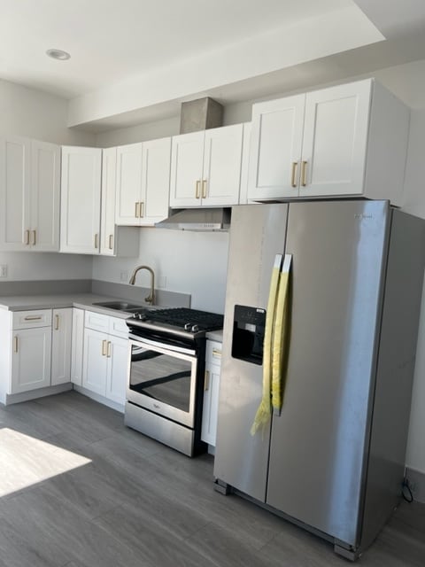 Photo - 14954 Sherman Way Unit 105