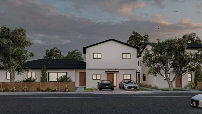 Building Photo - 6704 Saranac St