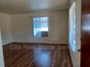 Photo - 720 Chamberlain Ave