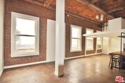 Photo - 215 W 7th St Unit 1404