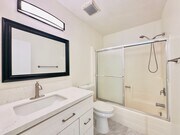 Photo - 525 E Verdugo Ave Apartment