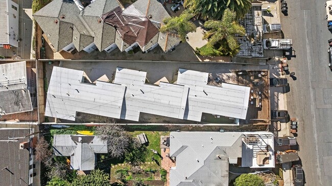 Photo - 139 W Canada Unit #C