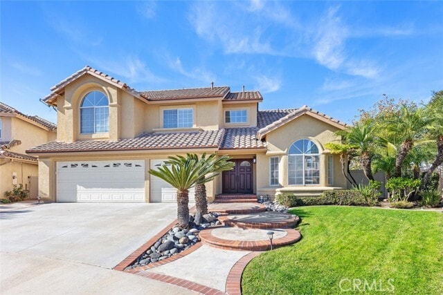 Photo - 2 Crystalglen