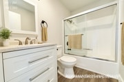 Photo - 619 N Kingsley Dr