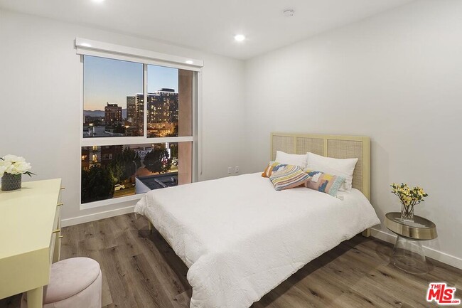 Photo - 2783 Francis Ave Unit 307