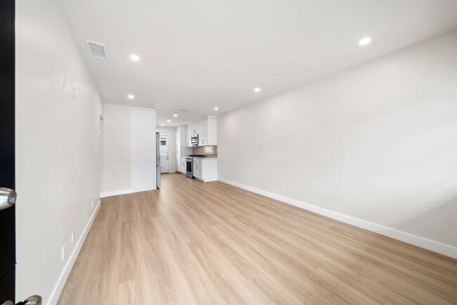 Photo - 1805 Clay St Unit 1801