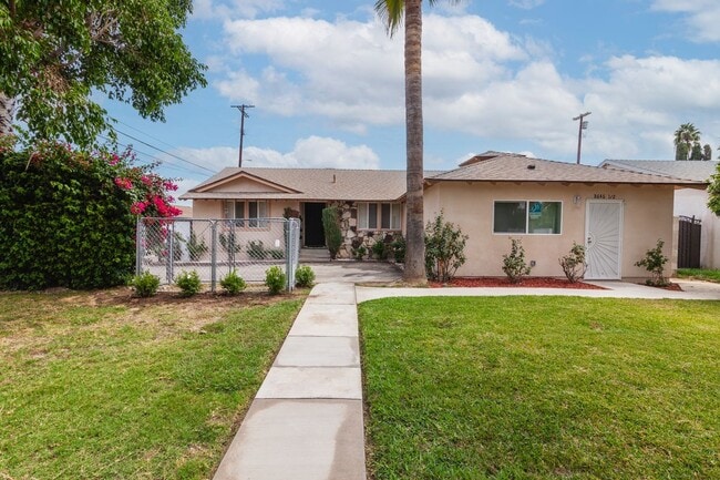 Building Photo - 8646 Corbin Ave Rental