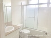 Photo - 1640 Barry Ave Unit 4
