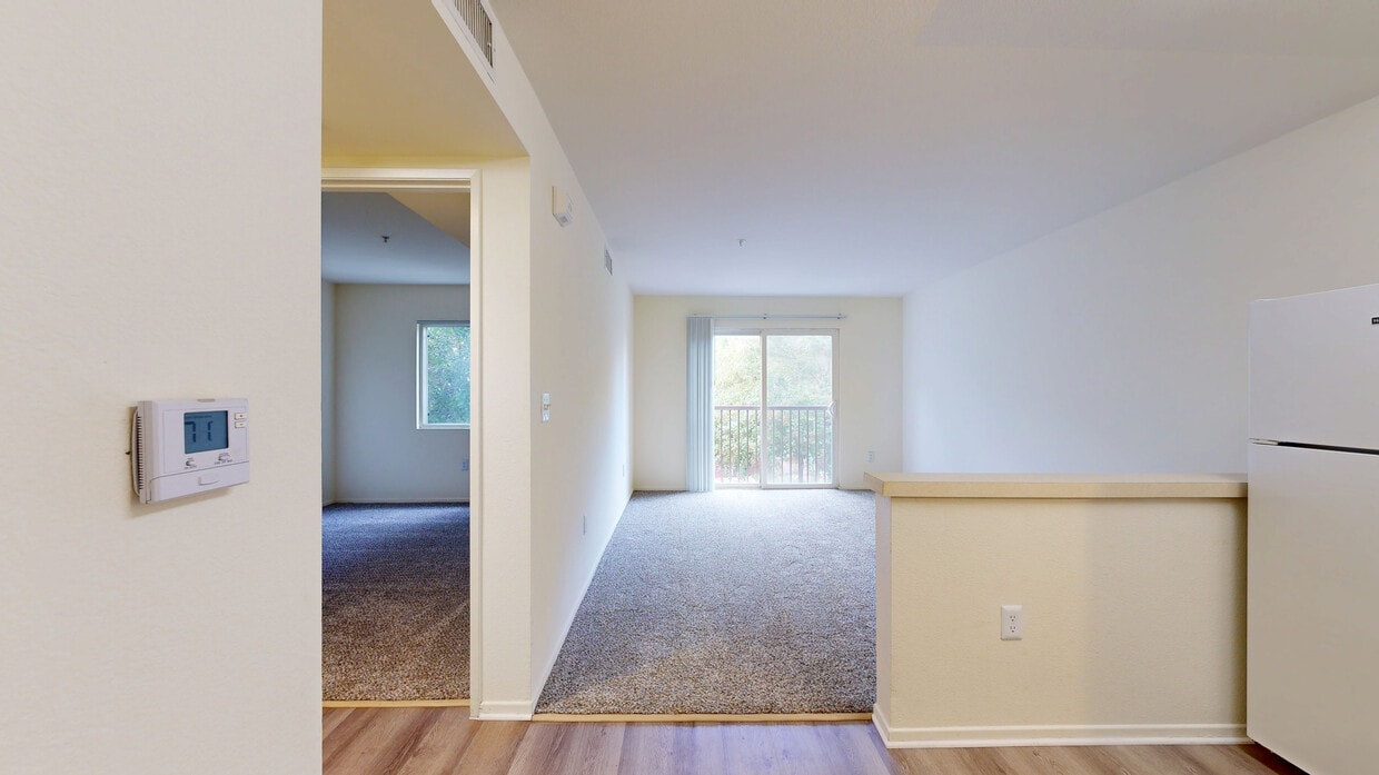 3D Tour - Canyon Country Senior