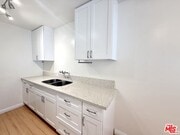 Photo - 630 Westbourne Dr Unit B