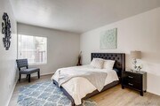 Photo - Upgraded 2bd/1ba Condo with Washer/Dryer in unit!