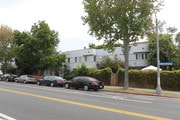 610 Montana Ave - 610 Montana Ave