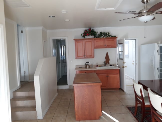 Photo - 19953 Haynes St