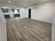 Photo - 1318 W 131st St Townhome