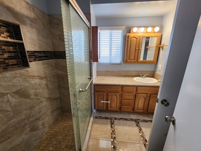 Photo - 14020 Faust Ave