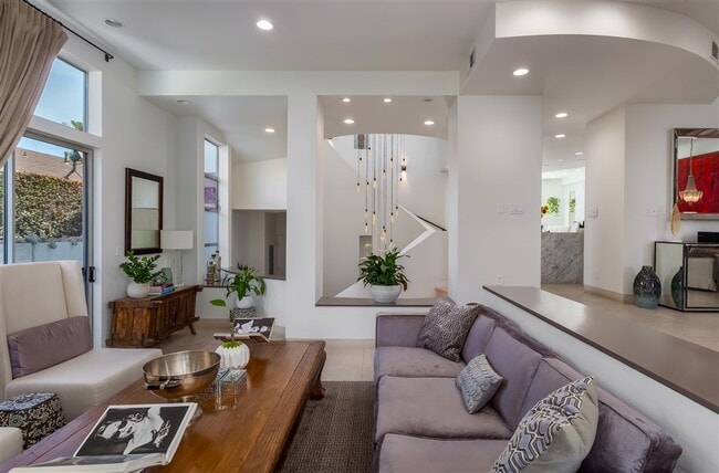 Photo - 808 N La Jolla Ave