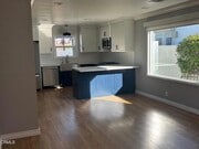 Photo - 763 W Dike St