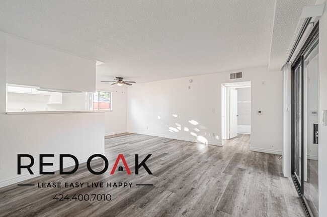 Photo - 11134 Arminta St Unit 111