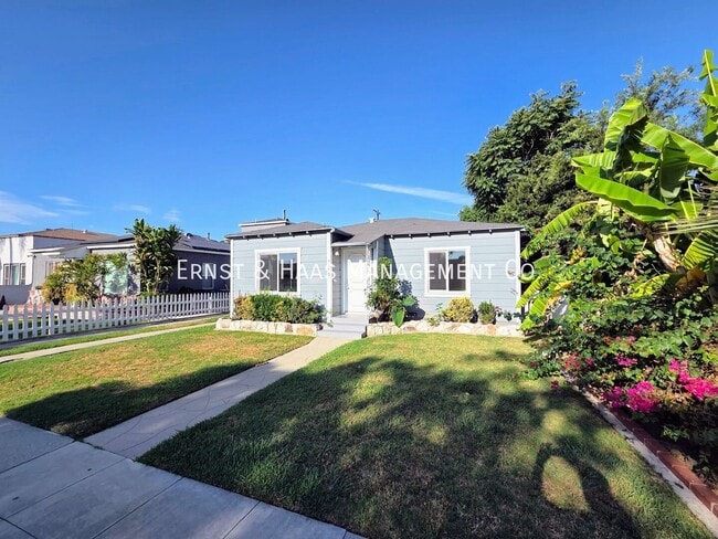 Building Photo - 5589 Lemon Ave