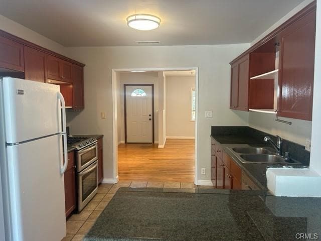 Photo - 17404 Burma St