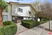 Photo - 18555 Collins St Unit C11