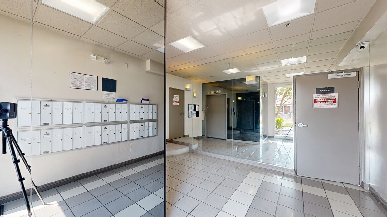 3D Tour - Hoover Hilltop