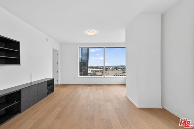 Photo - 889 Francisco St Unit 1806