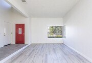 Photo - 23650 Arminta St