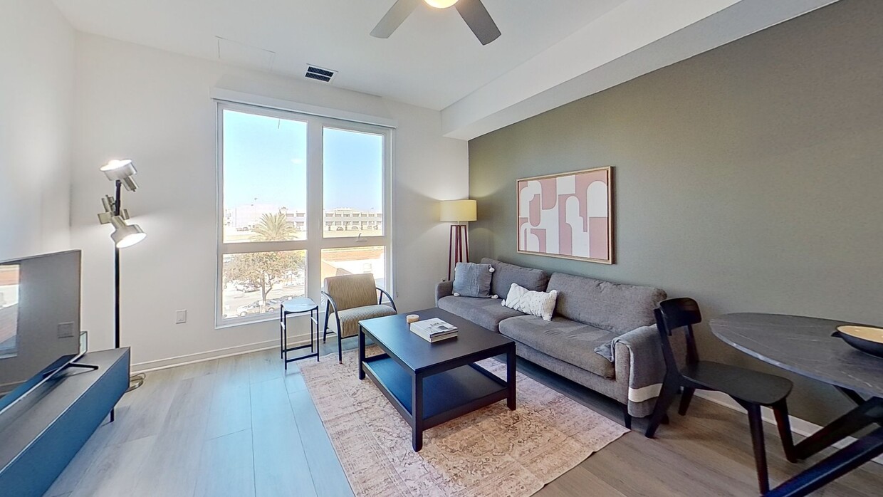 3D Tour - 201 The Promenade N Apartment Unit FL4-ID1262
