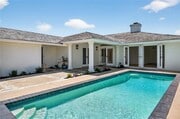 Photo - 978 Sandcastle Dr House