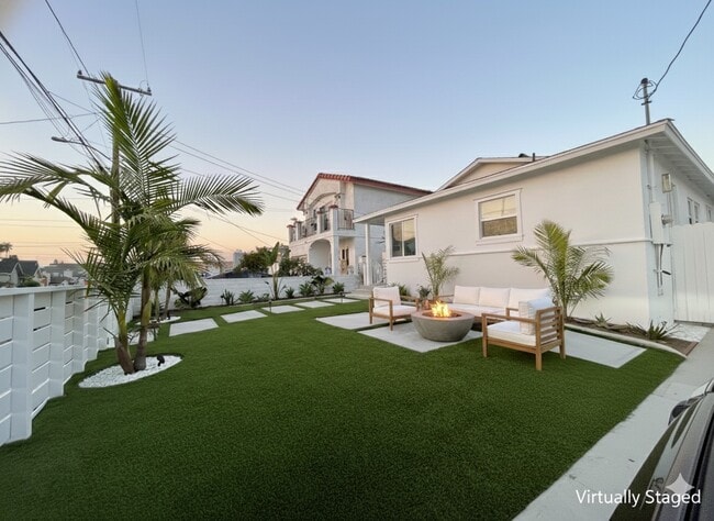 Photo - 1606 Steinhart Ave