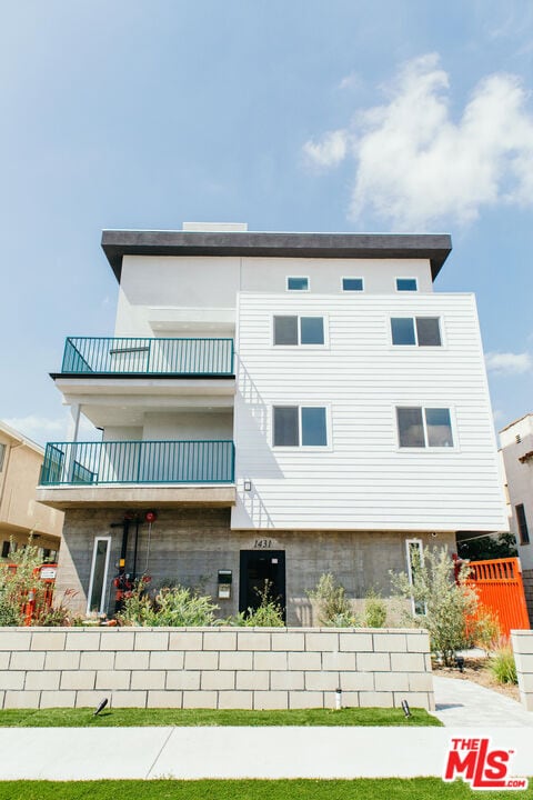 Photo - 1431 S Sherbourne Dr Condo Unit 3