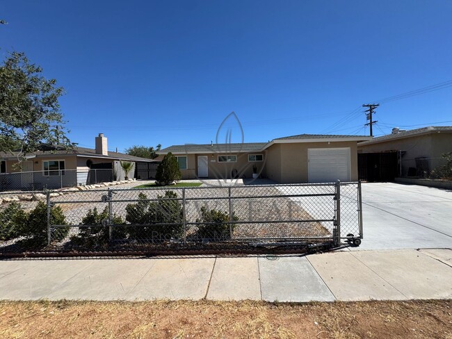 Photo - 16141 Vallejo St