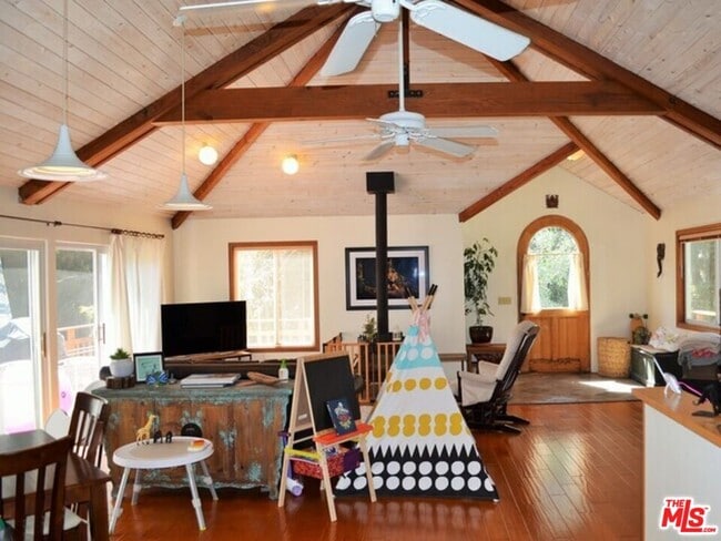 Photo - 1671 Happy Trail