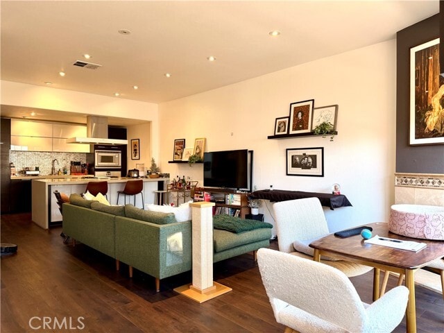 Building Photo - 1424 26th St