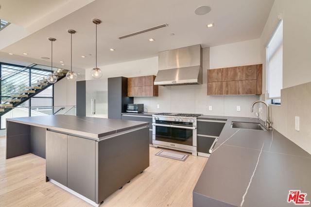 Photo - 11347 Mississippi Ave