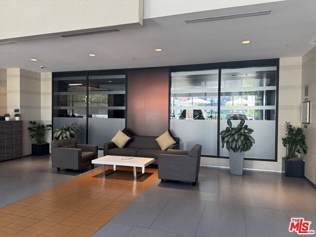 Photo - 1234 Wilshire Blvd Unit 129