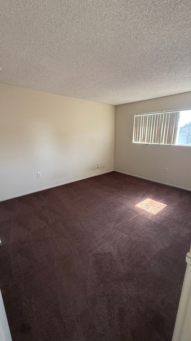 Photo - 2240 Franzen Ave Unit D